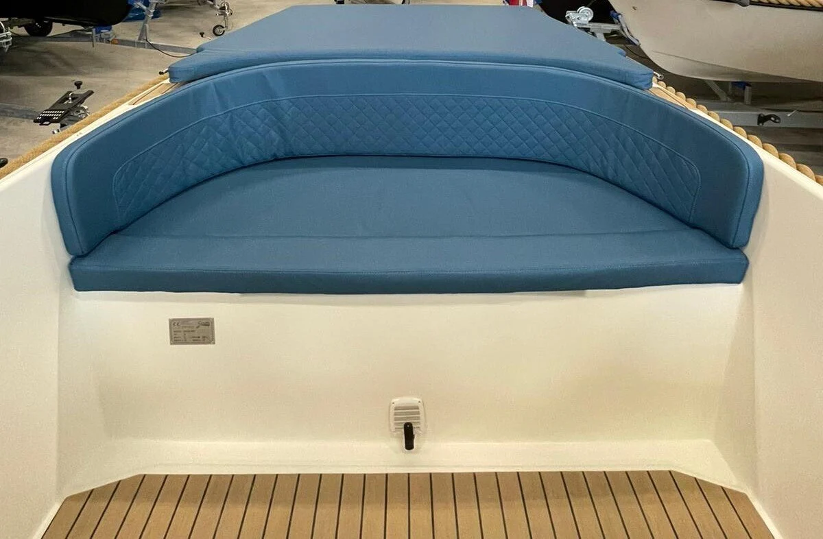 Marinaut 590 Tendersloep 6 meter 8 personen - Image 34